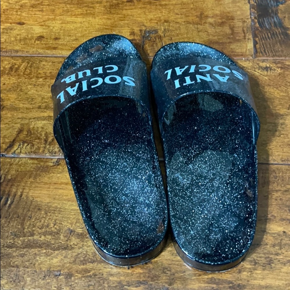 Assc Pool Slide - image 4